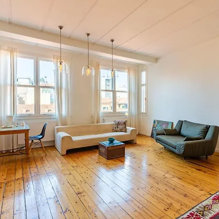 Eclectic Home 6 Min Walk To Galata Tower Beyoglu Istanbul