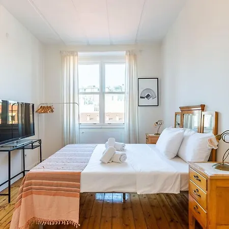 Apartment Eclectic Home 6 Min Walk To Galata Tower Beyoglu *